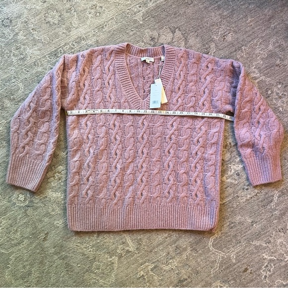 VINCE- Lattice Cable Knit Wool & Alpaca Sweater: Mauve Orchid-Size Medium. NWT - Picture 10 of 14